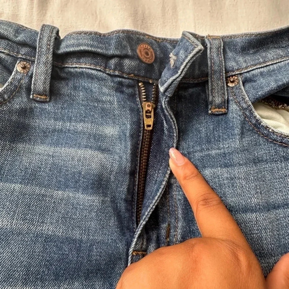 J.Crew Vintage Crop Straight Leg Jeans in Rhode Wash size 27 - Picture 5 of 8